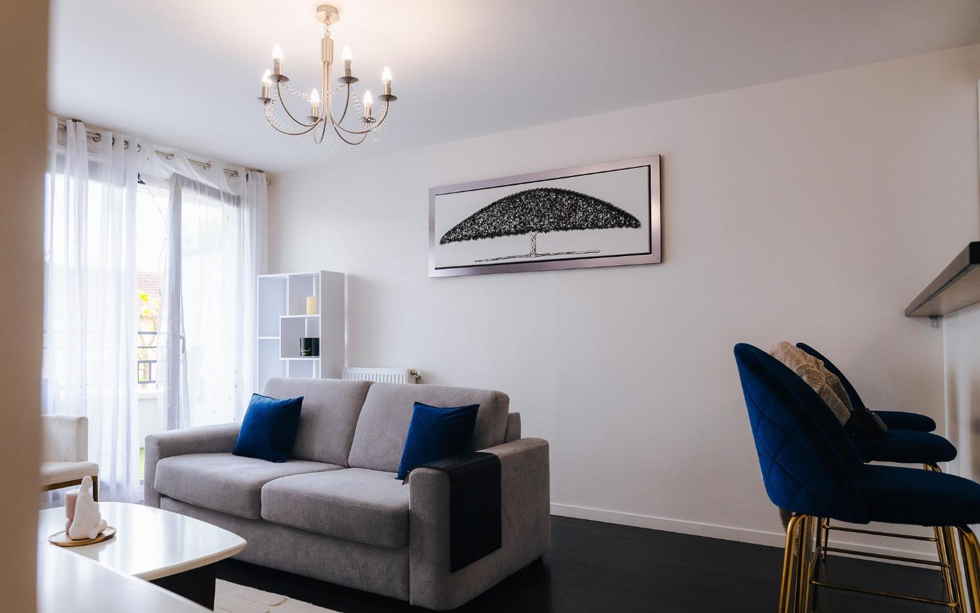 Appartement Luxueux, Neuf & Equipe A Versailles, แซ็ง-ซี-เลโคล ภายนอก รูปภาพ
