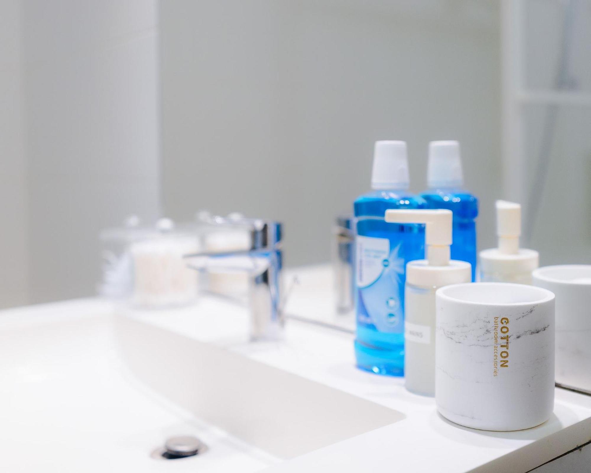 Appartement Luxueux, Neuf & Equipe A Versailles, แซ็ง-ซี-เลโคล ภายนอก รูปภาพ