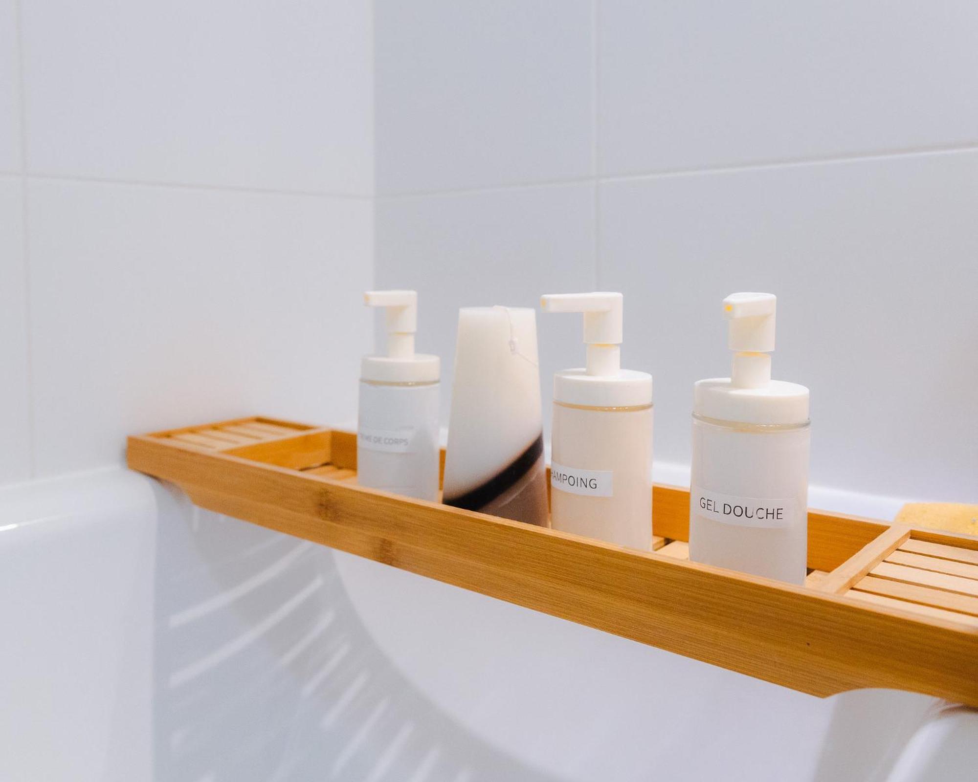 Appartement Luxueux, Neuf & Equipe A Versailles, แซ็ง-ซี-เลโคล ภายนอก รูปภาพ